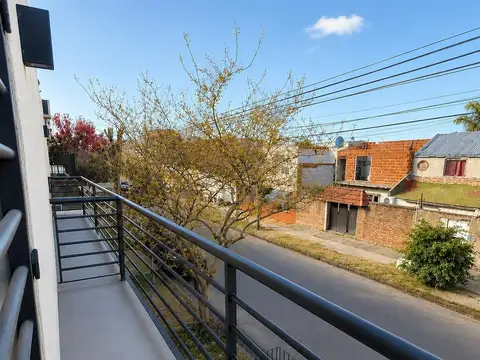 PH en Alquiler - 1 Dormitorio 1 Baño - 55mts - Avellaneda