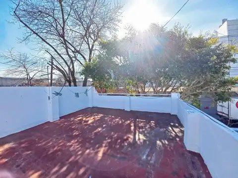 Depto Tipo Casa en Venta con 1 cocheras