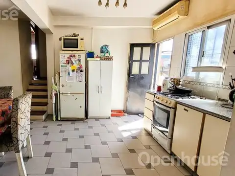 Depto Tipo Casa en Venta 50 años