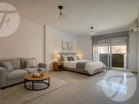 Monoambiente al frente a 1 cuadra de la estación Castelar – Ideal inversión - Apto Profesional