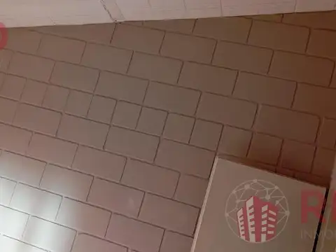 Casa 5 ambientes con 1 baño