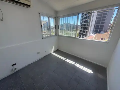 Avenida San Juan 900