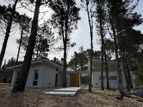 Casa en venta 5 ambientes en Villarobles, Barrio Serena, Costa Atlantica