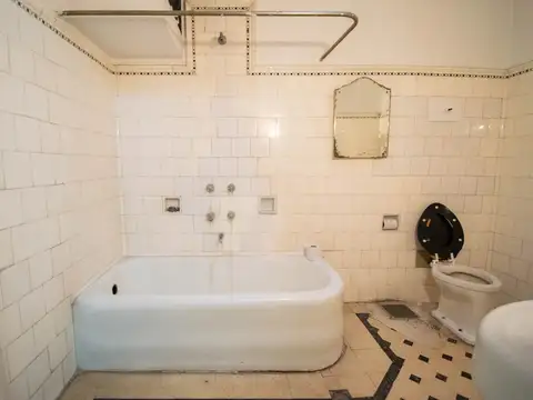 Local en Venta 25 años