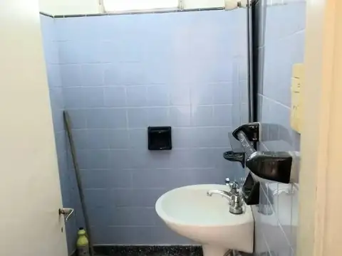 Almirante Brown 4606 , Piso 1