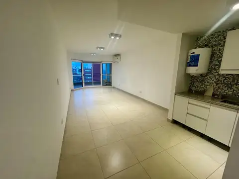 Juramento al 5000 y Triunvirato. Subte. Villa Urquiza Mono!