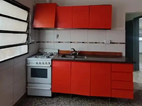 Depto Tipo Casa 3 ambientes con 1 baño
