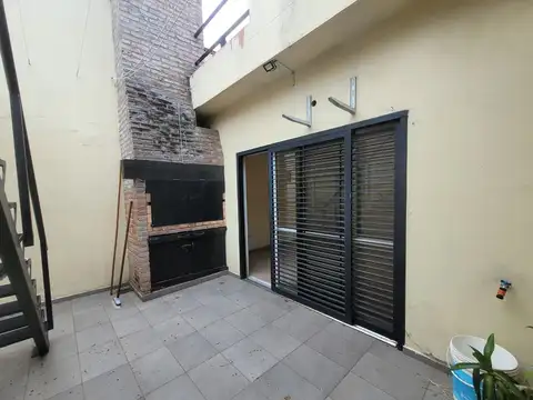 Depto Tipo Casa en Alquiler al Sur