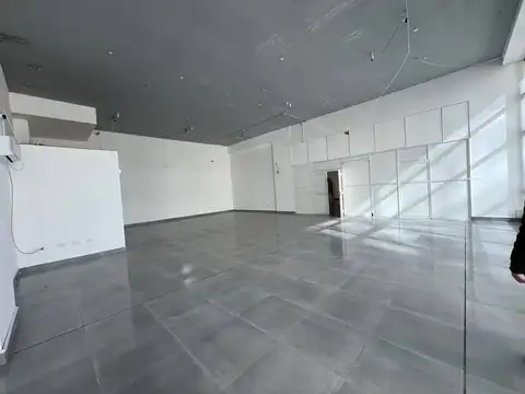 Oficina en Alquiler en Alto Alberdi, $ 2.500.000