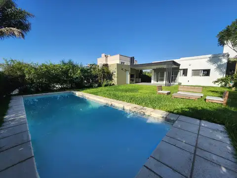 Casa en Alquiler en Funes, Rosario