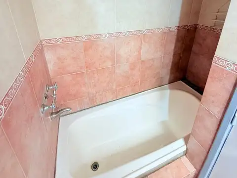 Departamento en Alquiler en San Antonio de Padua, $ 400.000