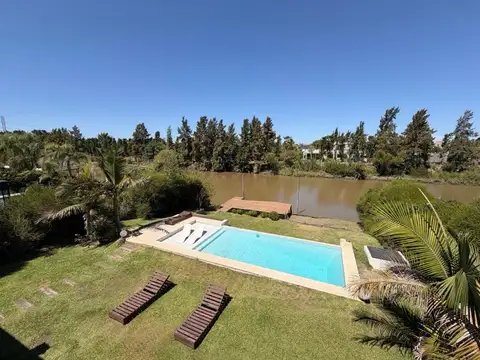 Casa al Rio Barrio San Benito