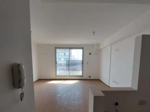 VENTA MONOAMBIENTE CON BALCON ALQUILADO
