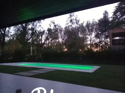 Casa 4 ambientes con 3 baños