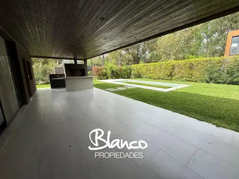 Casa en Venta en San Matias, USD 270.000