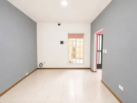 Depto Tipo Casa en Venta de 2 ambientes