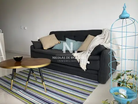 Vende apartamento en Artower, de 1 dormitorio y medio, Punta del Este