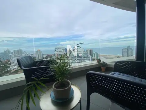 Departamento en Venta en Playa Mansa, USD 240.000