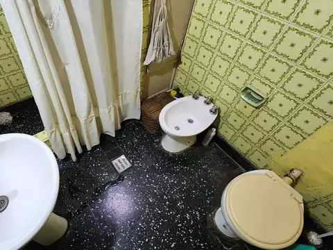 Depto Tipo Casa en Venta en Lanus Este, USD 49.000