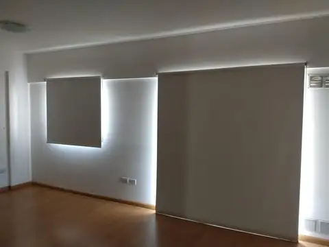 H Yrigoyen 428 , Piso 5