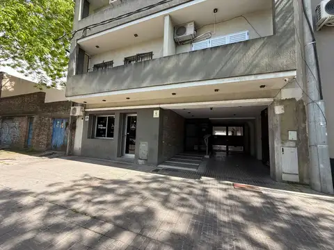 45 entre 30 y 31 1700, Piso 5to B