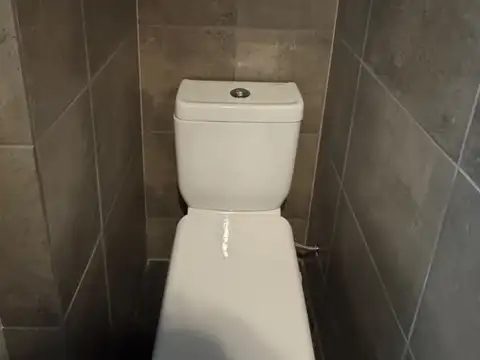 Depto Tipo Casa en Venta 40 años