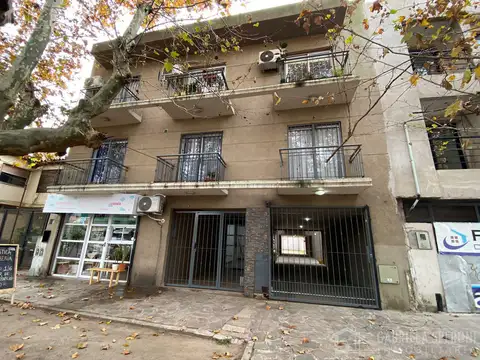 DEPARTAMENTO 2 ambientes VENTA Banfield