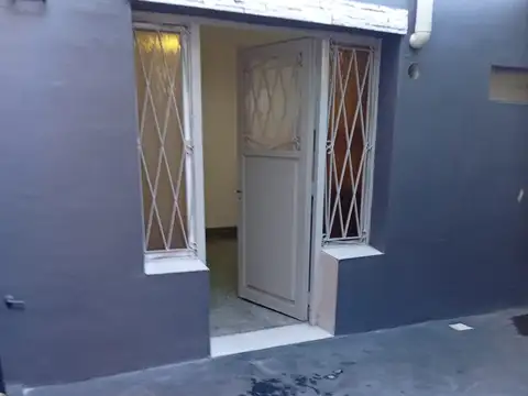 PH de 2 ambientes en Alquiler en José Leon Suarez 