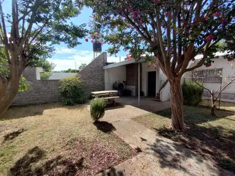 Casa en Venta en Granadero Baigorria, USD 98.000