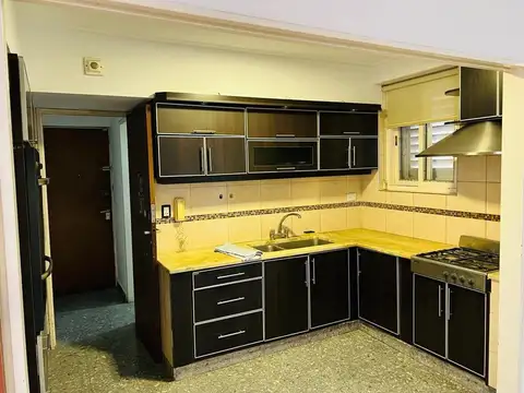 Departamento 4 ambientes con 3 baños