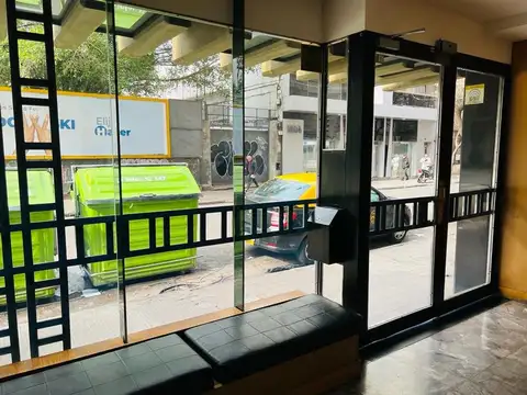 ESPAÑA 616 ESQUINA SAN LORENZO