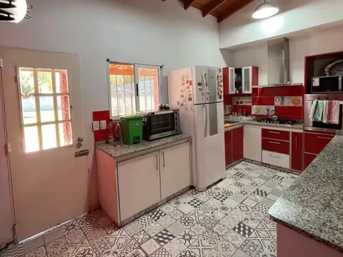 VENTA DE CASA EN GENERAL RODRIGUEZ