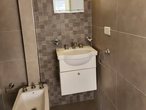 Departamento 2 ambientes con 1 baño