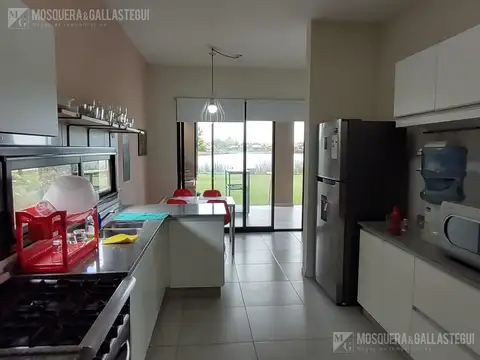 Casa en Alquiler Temporal de 3 dormitorios