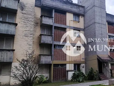 DEPARTAMENTO BARRIO CASINO PLANTA BAJA