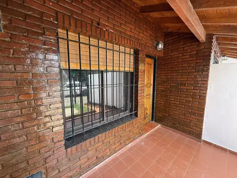 Casa en Alquiler en Pilar Centro, $ 700.000