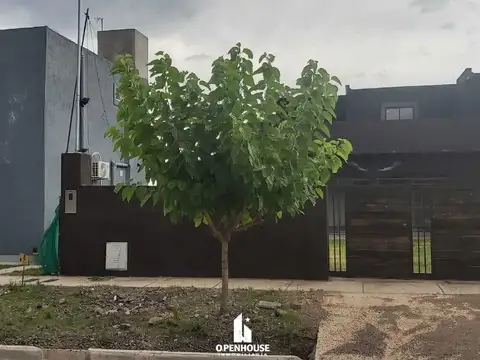 OPENHOUSE vende fabulosa casa en el Barrio Privado La Yaya, Las Heras.