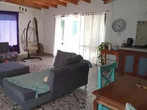 Casa en venta - 2 Dormitorios 2 Baños - Cocheras - 920Mts2 - La Dolly, Coronel Brandsen