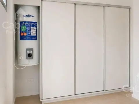 Venta de Departamento Monoambiente con balcón, en La Plata