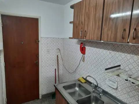 Departamento en Alquiler en Lomas de Zamora, $ 400.000