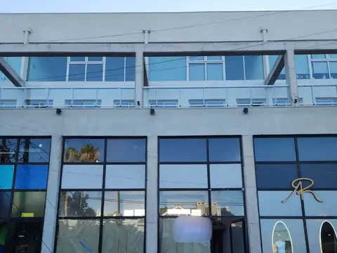 Alquiler Comercial Local a ESTRENAR  Pilar Km 53
