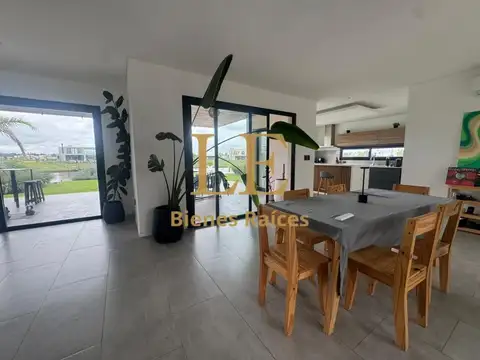 Casa en Venta al Noroeste