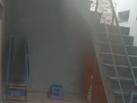Depto Tipo Casa en Alquiler de 3 ambientes