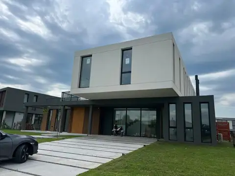 Pilara  Pilar, G.B.A. Zona Norte, Argentina 100