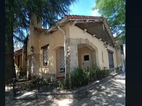 Casa en Venta en Ituzaingo Sur, USD 189.000