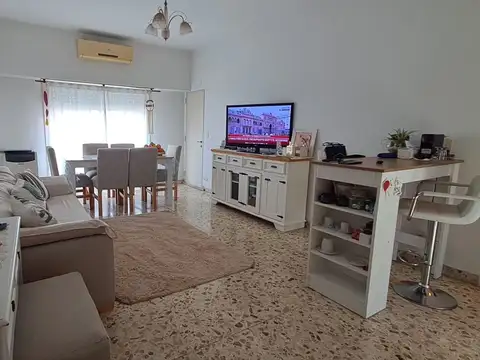 VENTA DEPARTAMENTO 3 AMB. TAPIALES