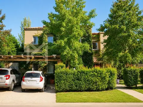 Casa  en Venta en Santa Catalina, Villanueva, Tigre