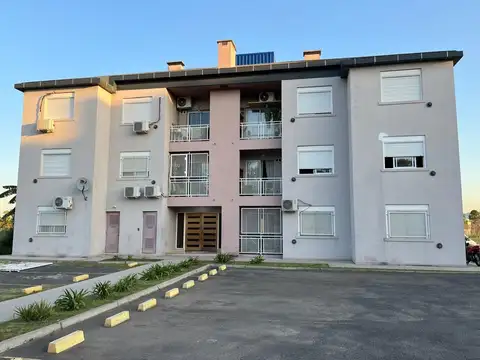 DEPARTAMENTO 2 AMBIENTES EN VENTA - CIUDAD EVITA