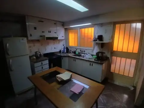 Iguazu 358 , Piso 2