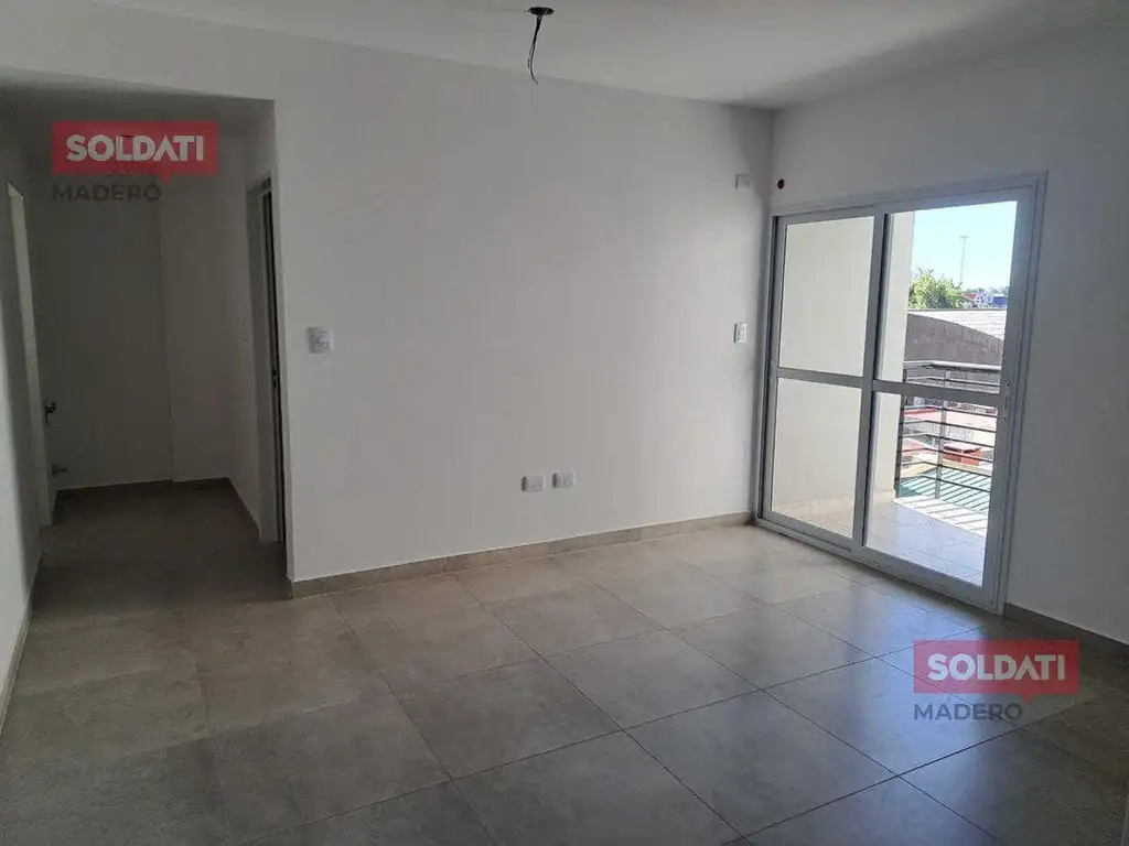 Rivadavia al 9800